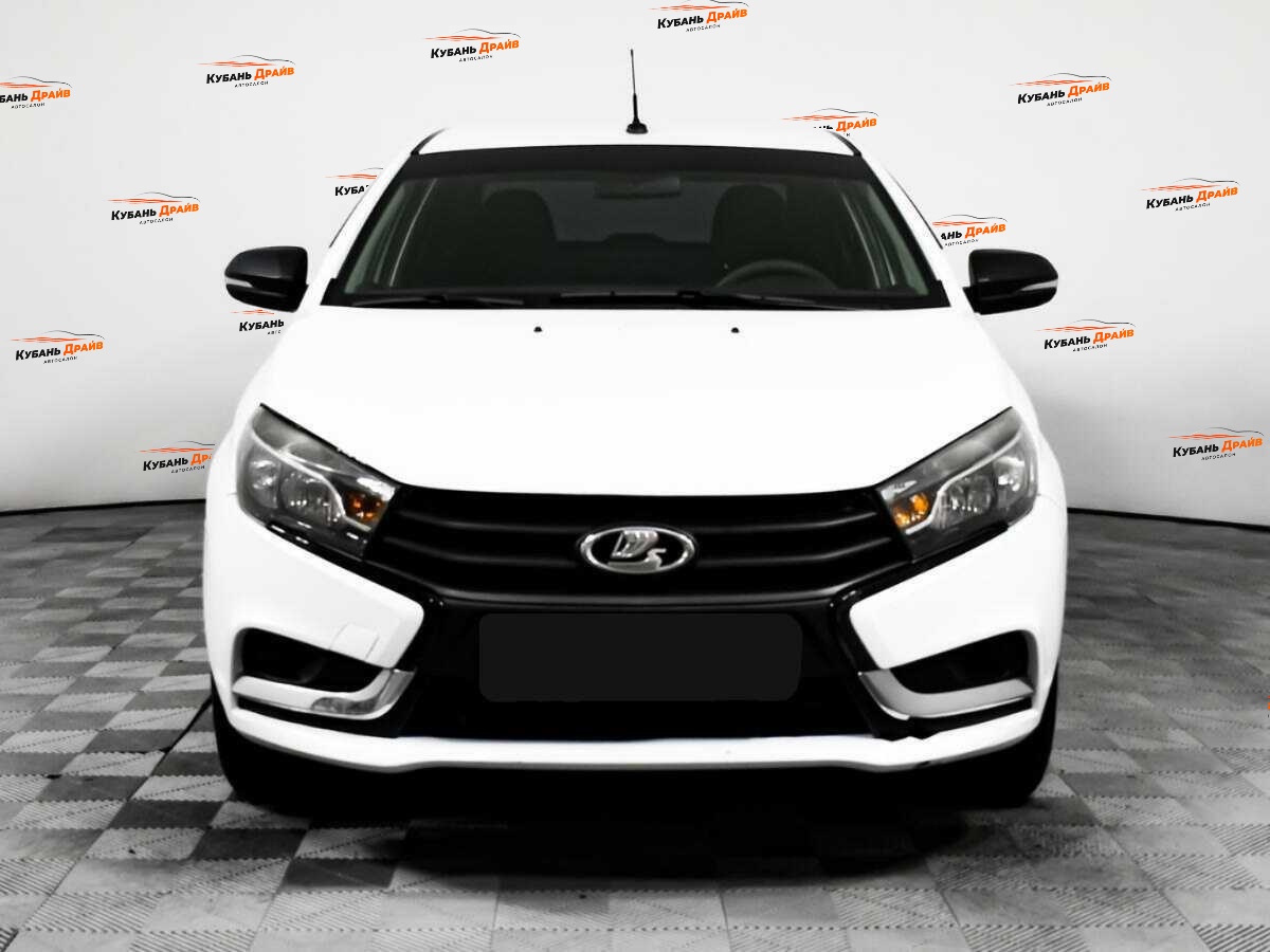 Lada (ВАЗ) Vesta 2021 года с пробегом. Фото: #1