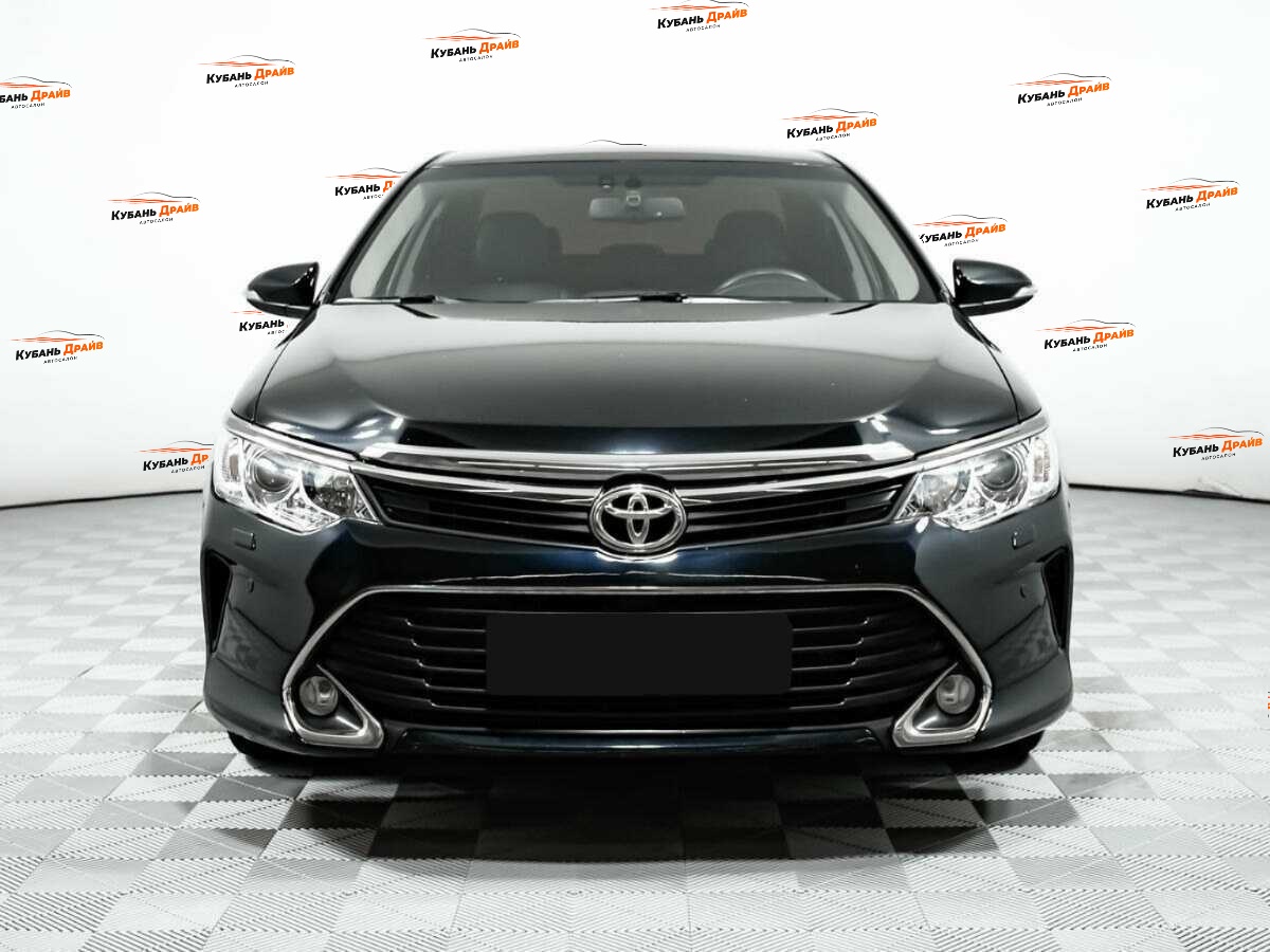 Toyota Camry 2016 года с пробегом. Фото: #1
