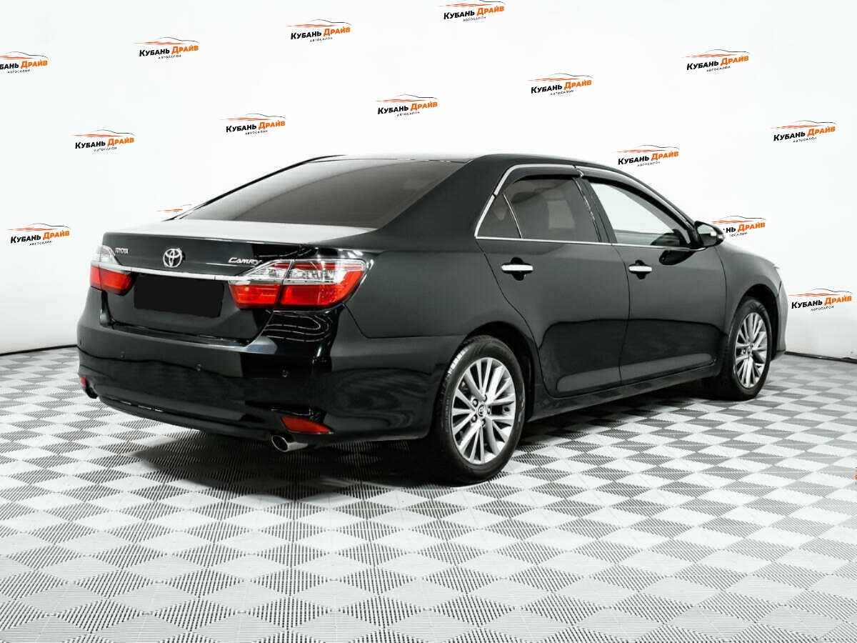 Toyota Camry 2016 года с пробегом. Фото: #3