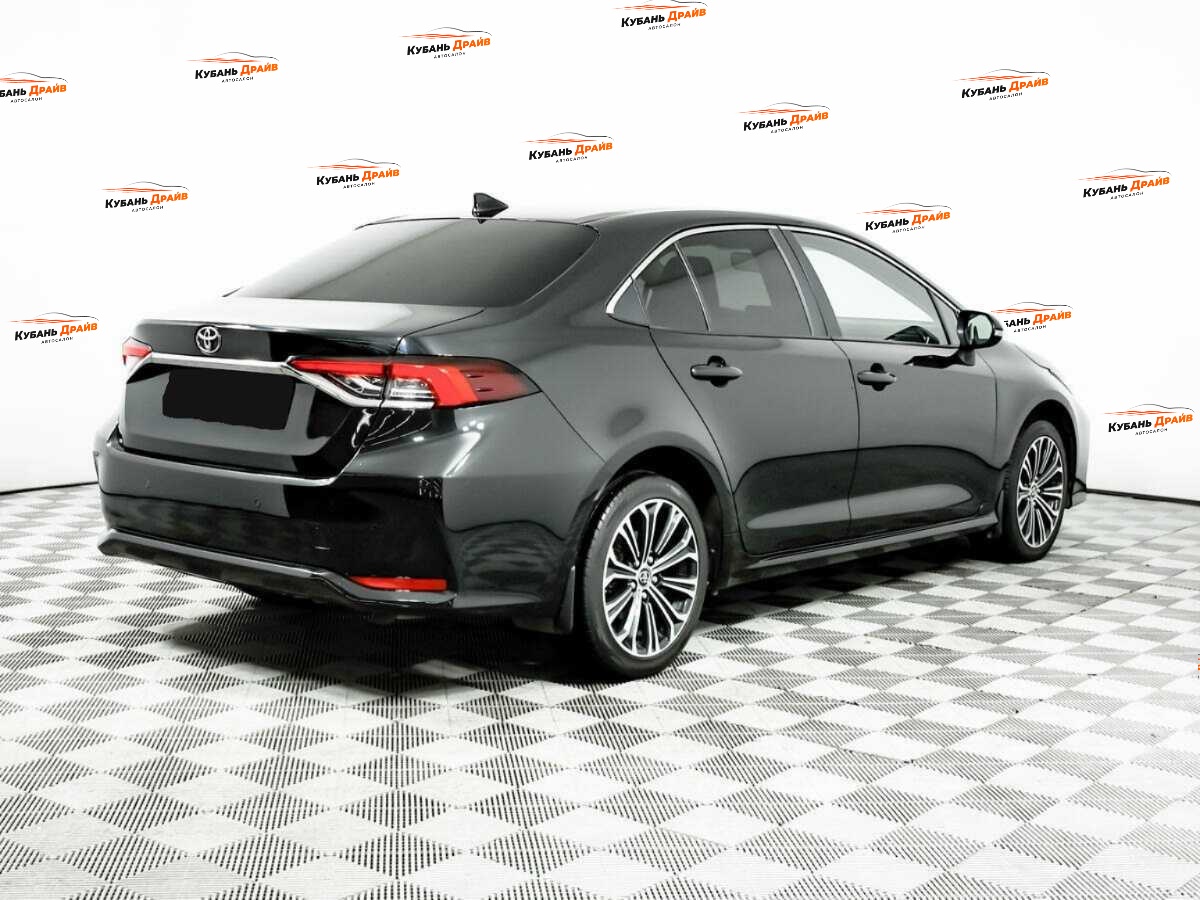 Toyota Corolla 2019 года с пробегом. Фото: #4