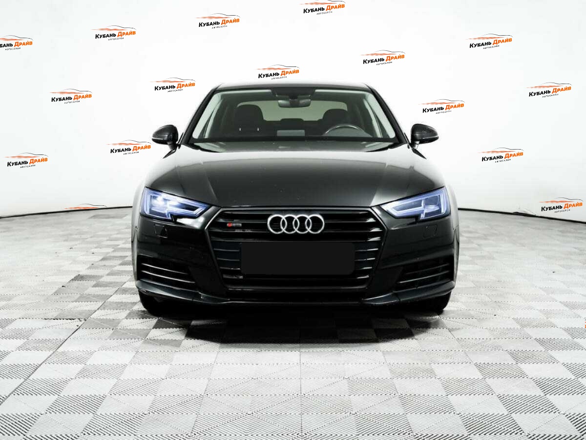 Audi A4 2017 года с пробегом. Фото: #1