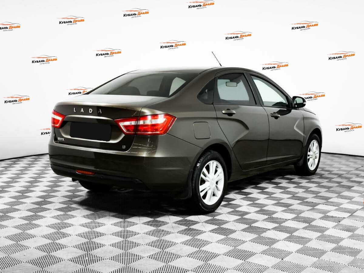 Lada (ВАЗ) Vesta 2017 года с пробегом. Фото: #4