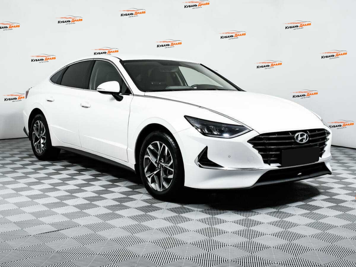 Hyundai Sonata 2022 года с пробегом. Фото: #2