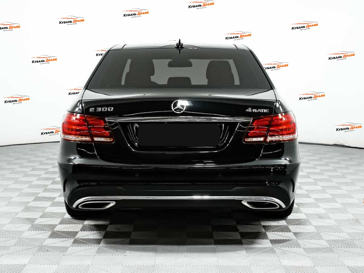 Mercedes-Benz E-Класс 2013 года с пробегом. Фото: #4