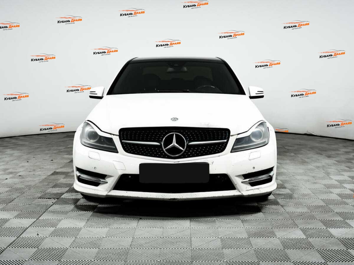 Mercedes-Benz C-Класс 2013 года с пробегом. Фото: #1