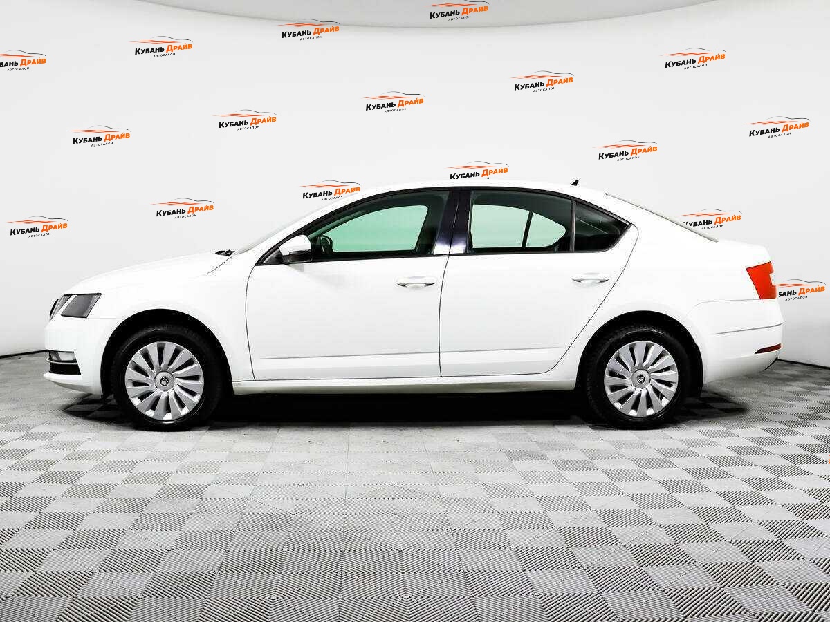 Skoda Octavia 2018 года с пробегом. Фото: #7
