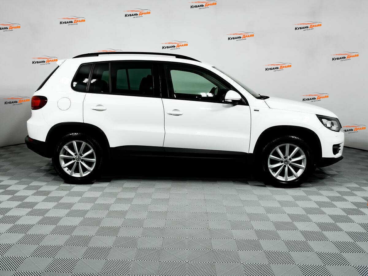 Volkswagen Tiguan 2016 года с пробегом. Фото: #3