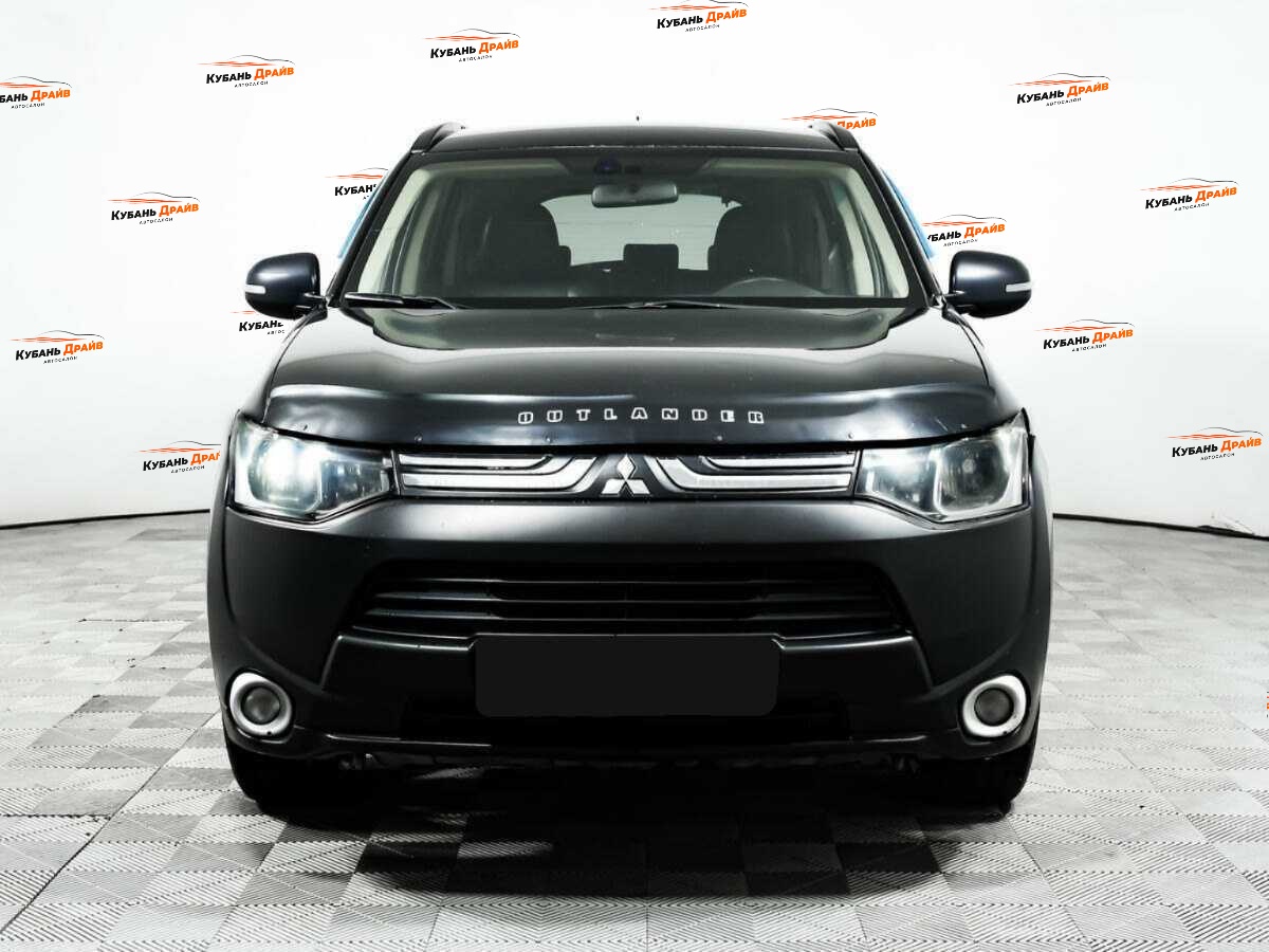 Mitsubishi Outlander 2012 года с пробегом. Фото: #1