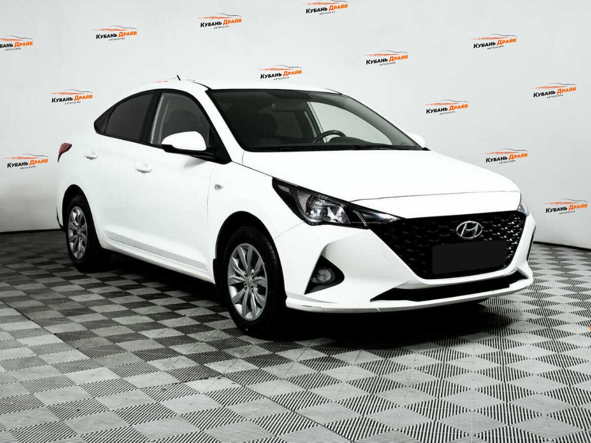 Hyundai Solaris 2020 года с пробегом. Фото: #2