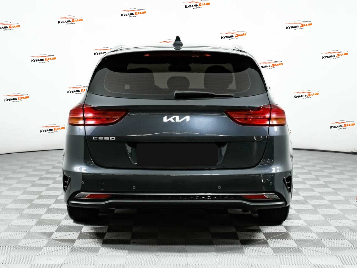 Kia Ceed 2022 года с пробегом. Фото: #5