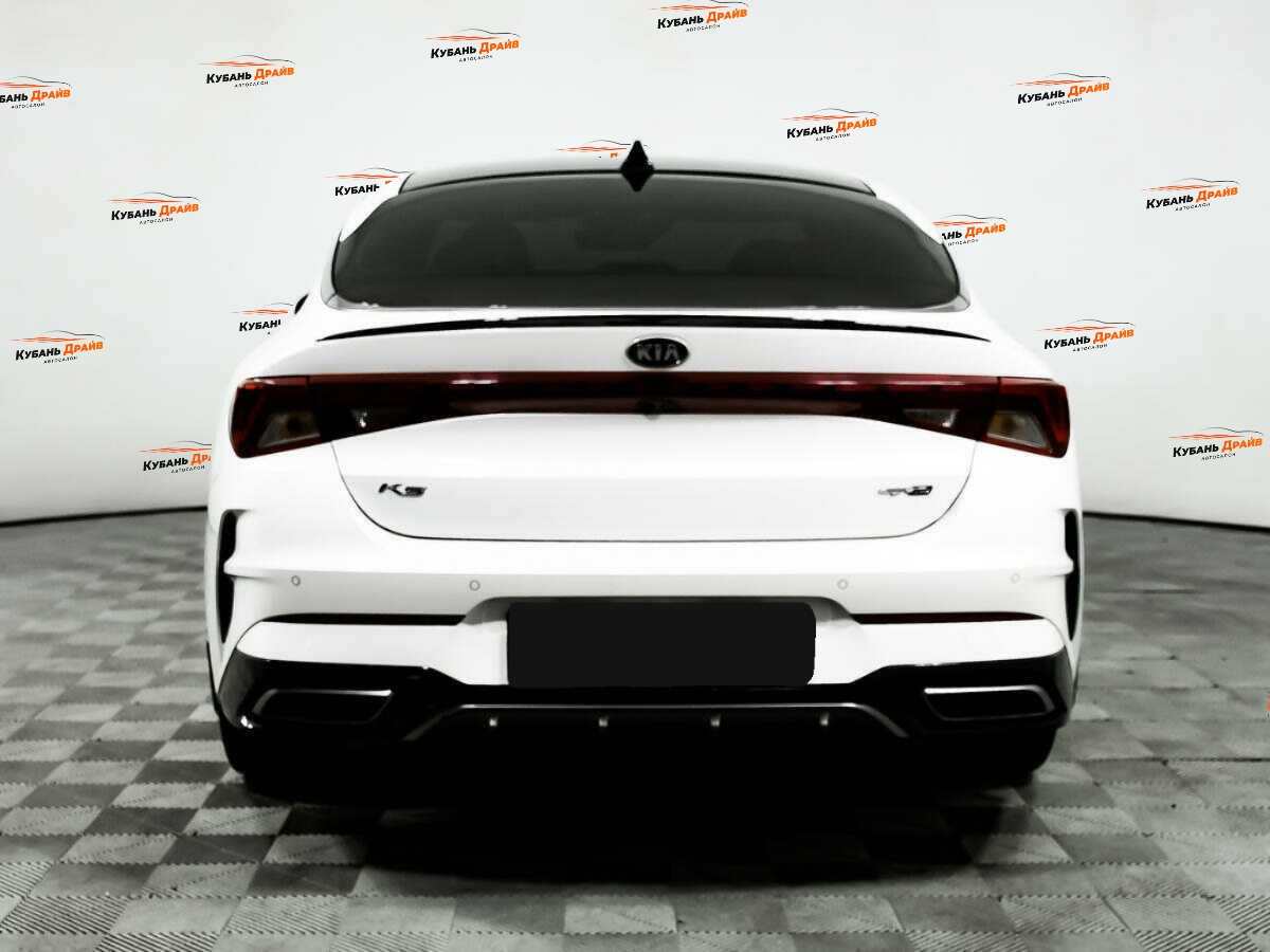 Kia K5 2021 года с пробегом. Фото: #5