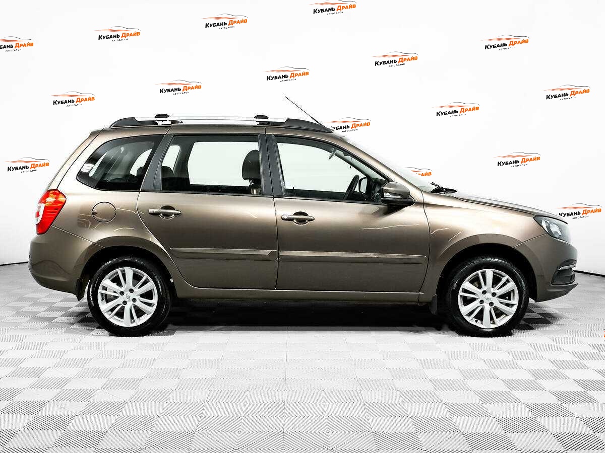 Lada (ВАЗ) Granta 2022 года с пробегом. Фото: #3