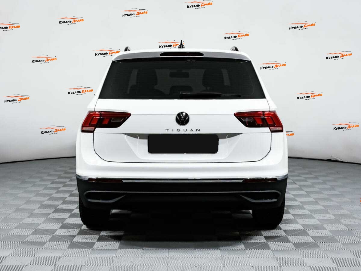 Volkswagen Tiguan 2021 года с пробегом. Фото: #5
