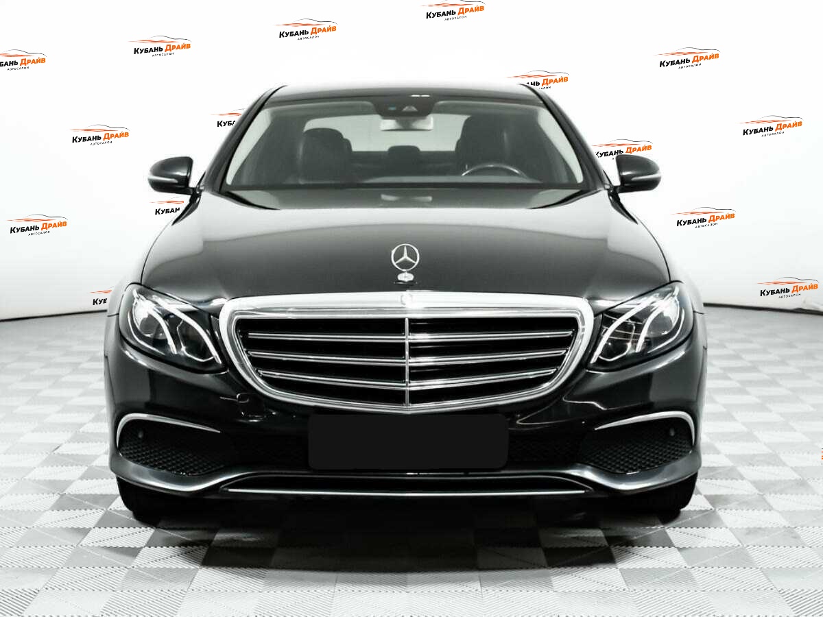 Mercedes-Benz E-Класс 2016 года с пробегом. Фото: #1