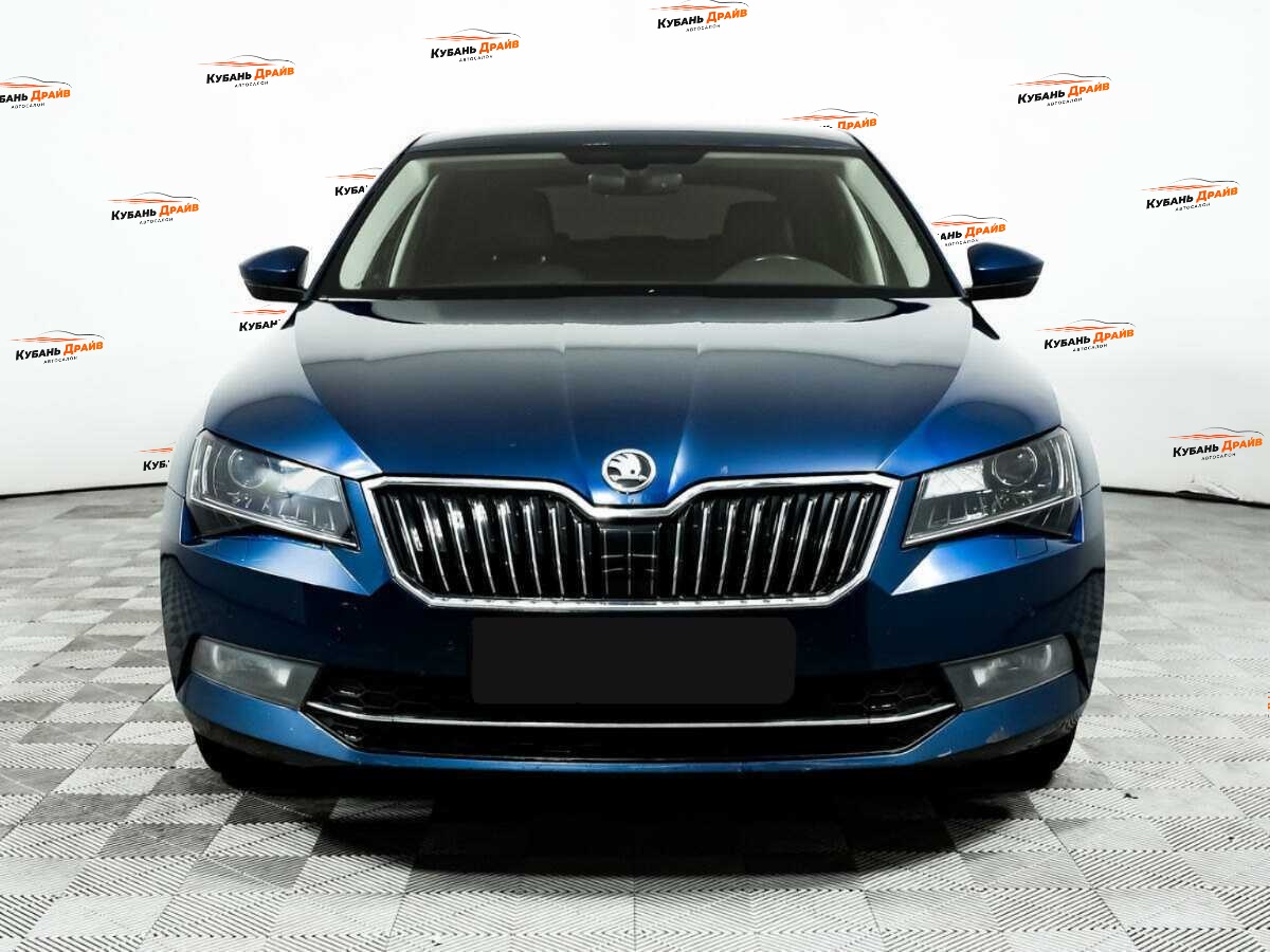 Skoda Superb 2019 года с пробегом. Фото: #1