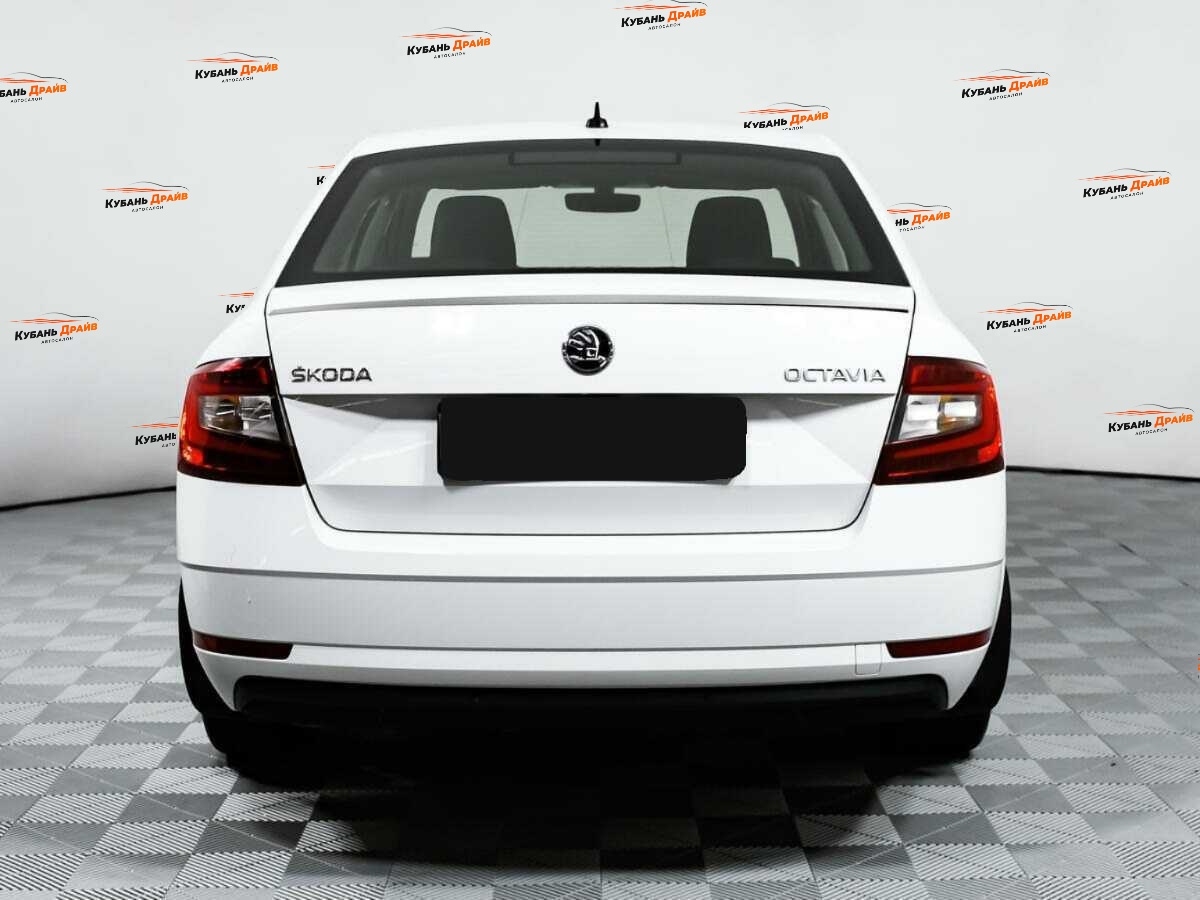 Skoda Octavia 2017 года с пробегом. Фото: #5