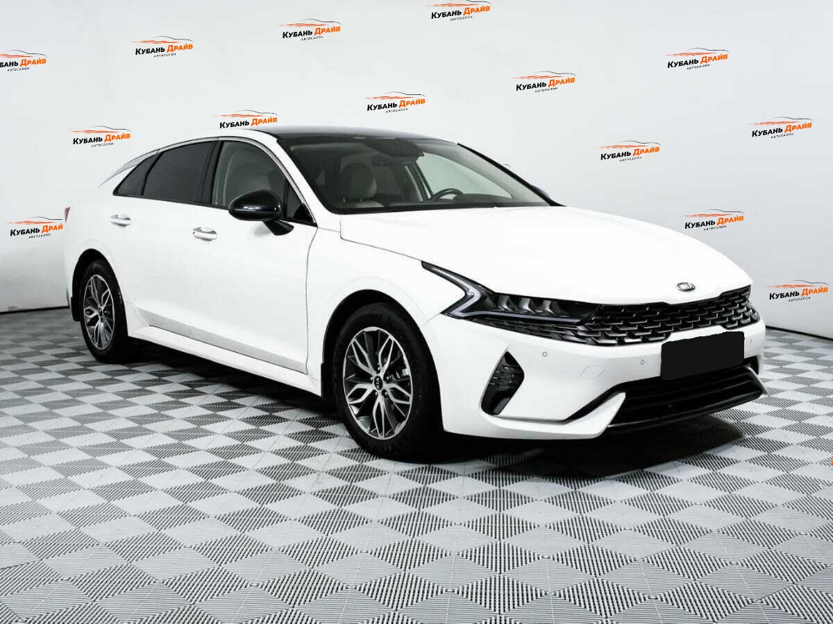 Kia K5 2020 года с пробегом. Фото: #2
