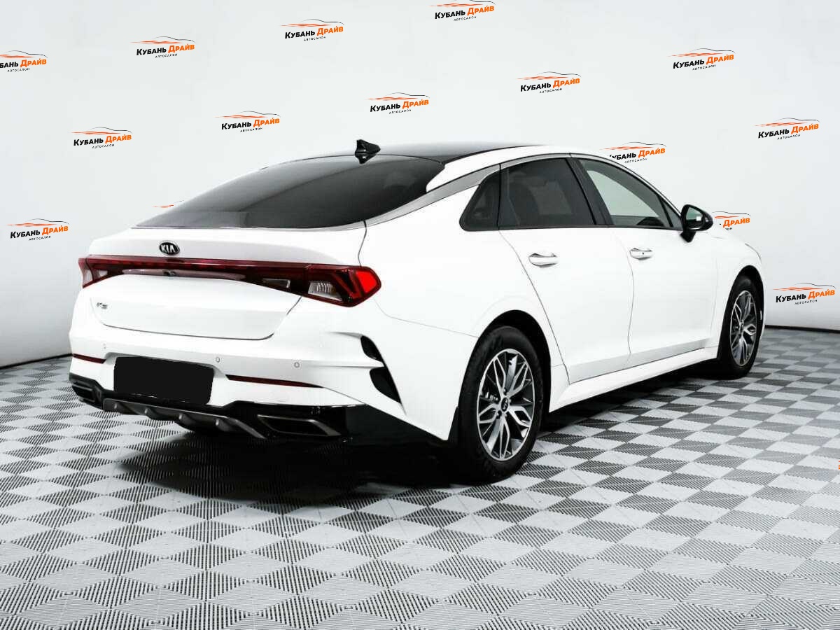 Kia K5 2020 года с пробегом. Фото: #4