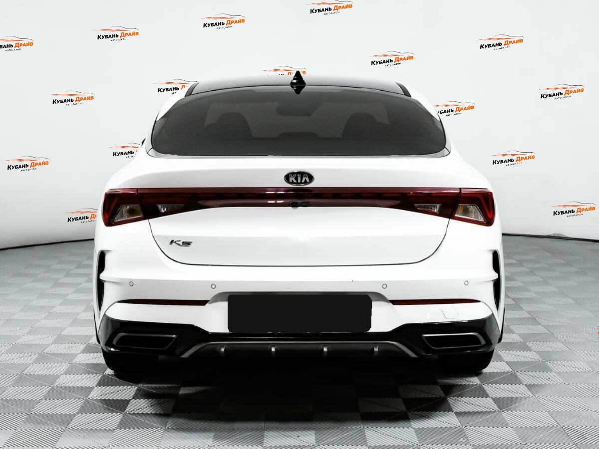 Kia K5 2020 года с пробегом. Фото: #5