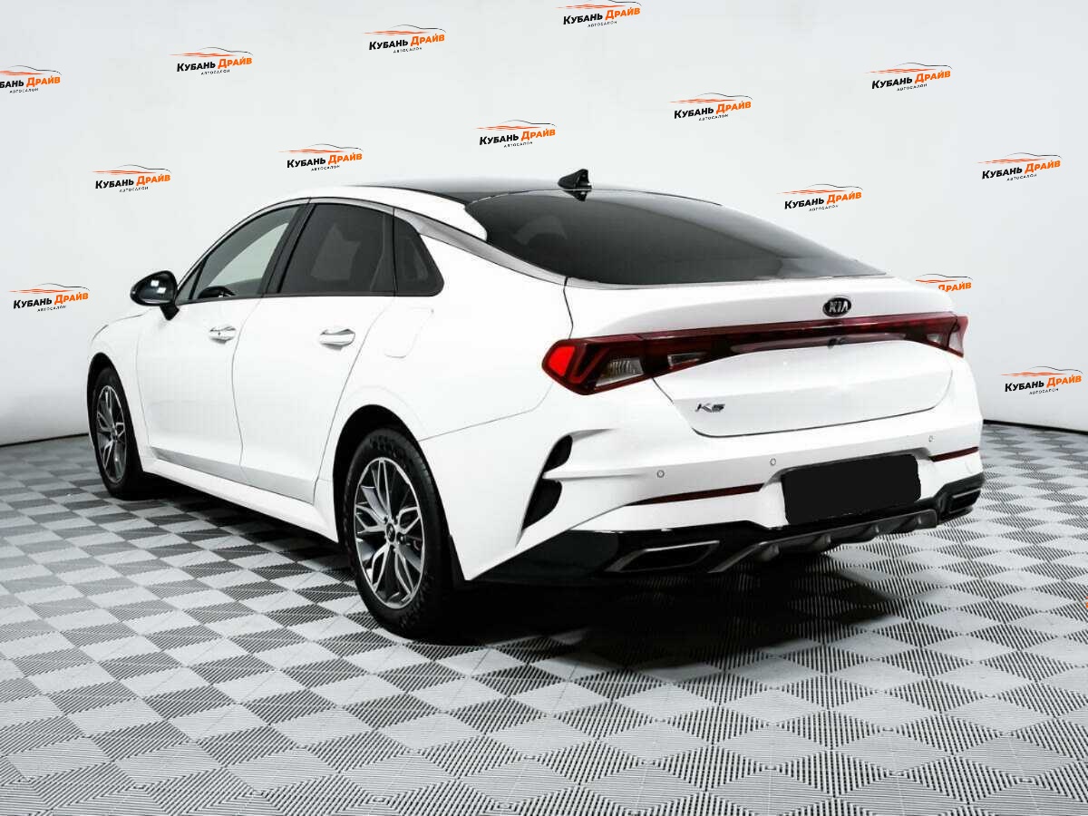Kia K5 2020 года с пробегом. Фото: #6