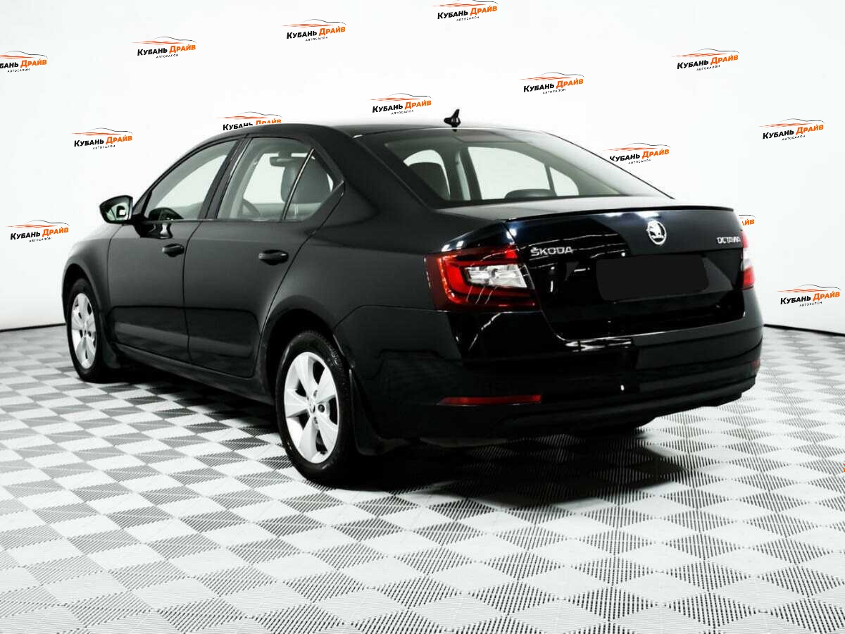 Skoda Octavia 2017 года с пробегом. Фото: #6