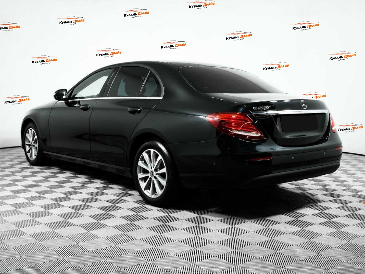 Mercedes-Benz E-Класс 2019 года с пробегом. Фото: #6