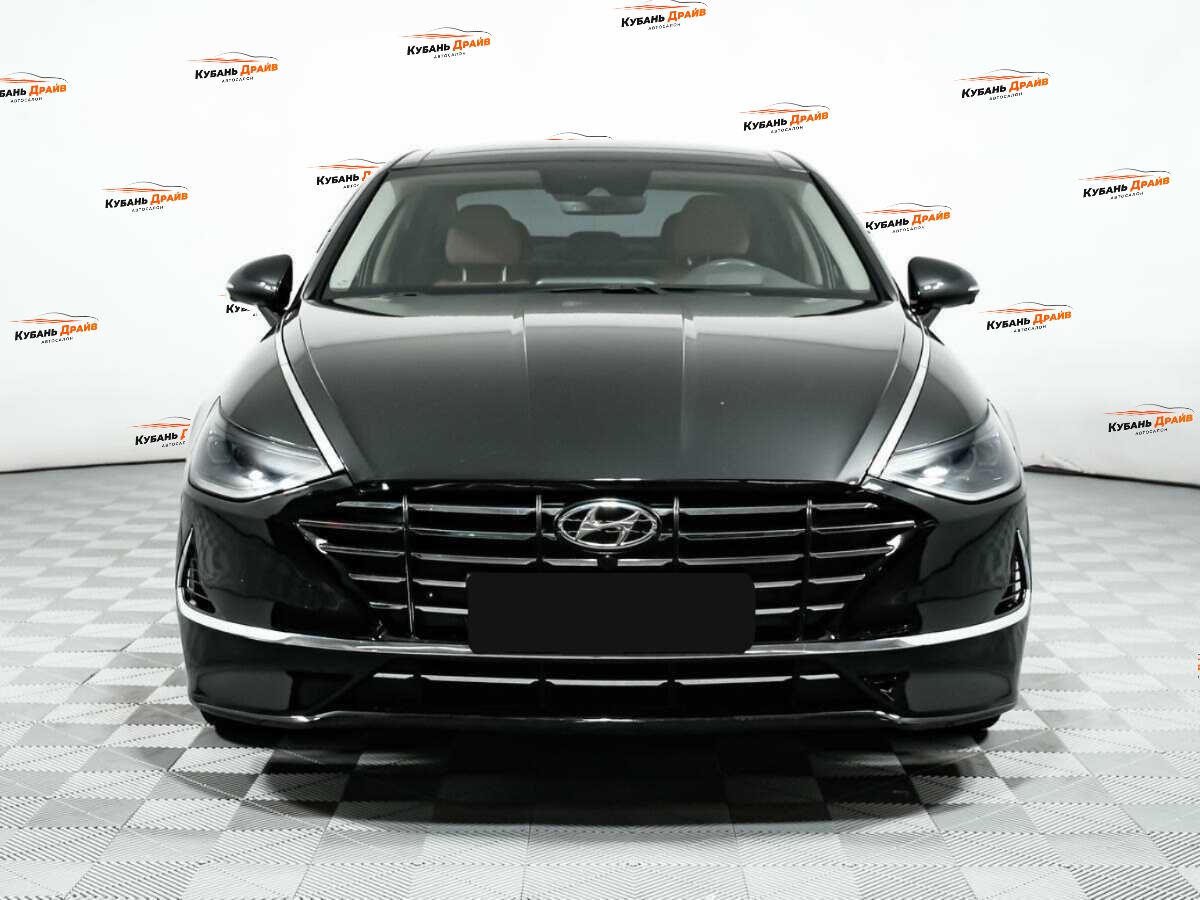 Hyundai Sonata 2021 года с пробегом. Фото: #1