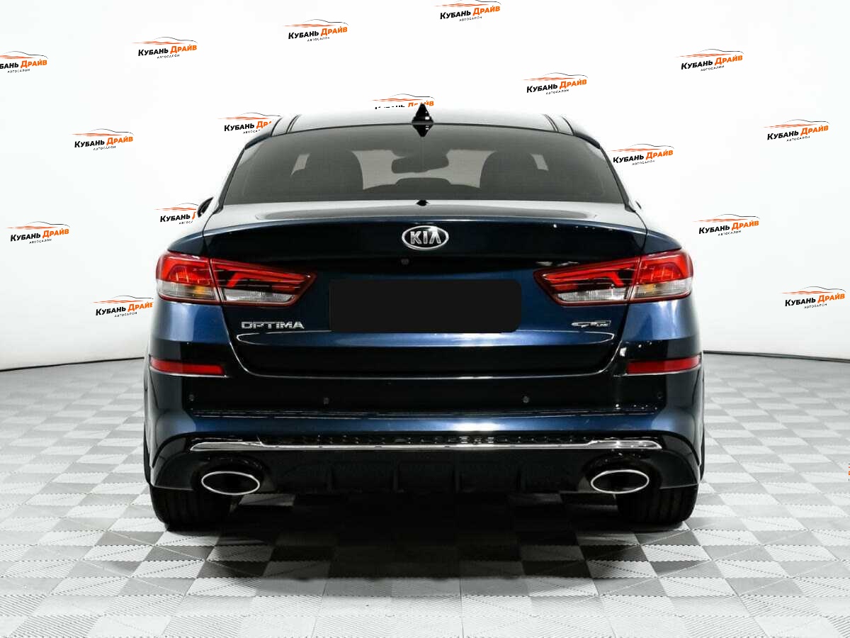 Kia Optima 2018 года с пробегом. Фото: #4