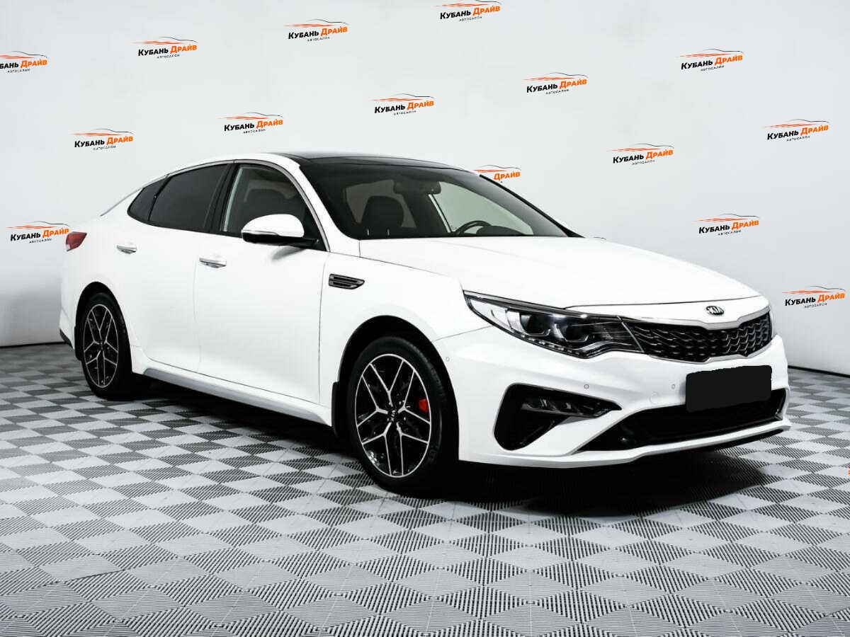 Kia Optima 2018 года с пробегом. Фото: #2