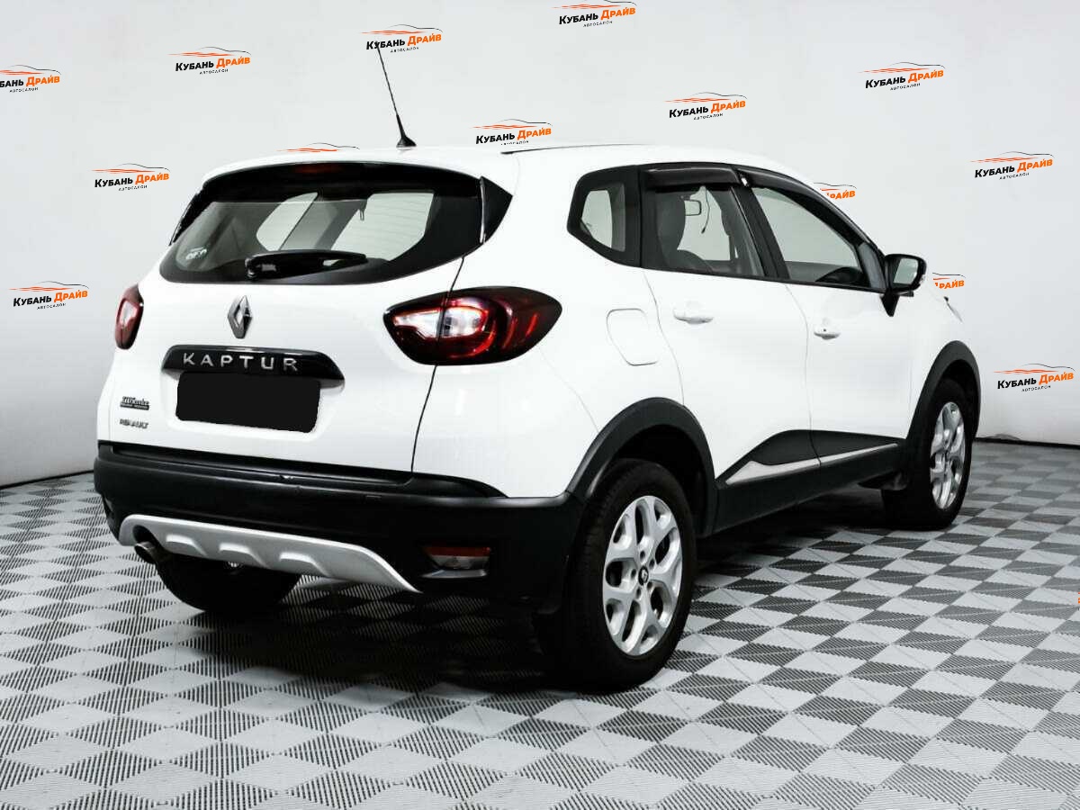 Renault Kaptur 2016 года с пробегом. Фото: #4