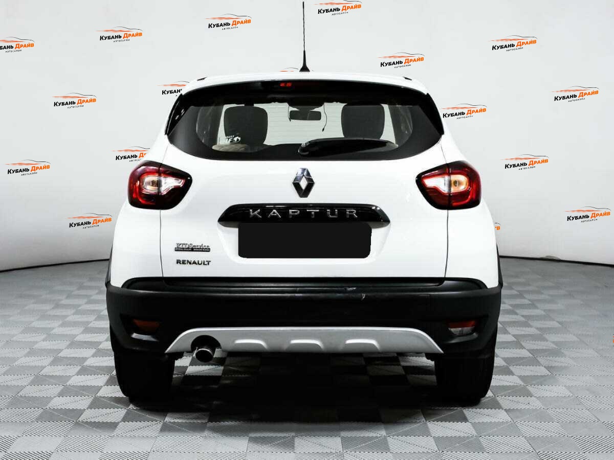 Renault Kaptur 2016 года с пробегом. Фото: #5