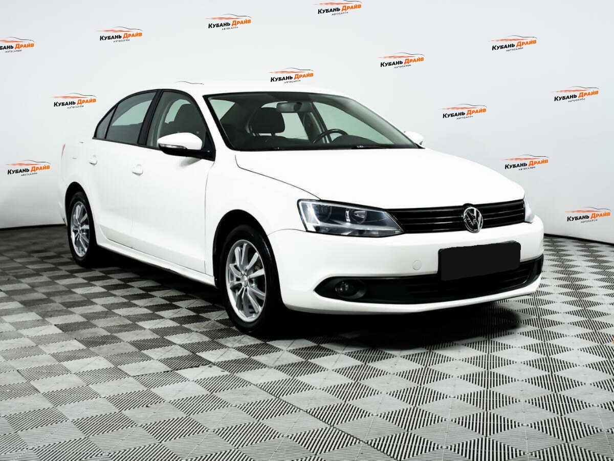 Volkswagen Jetta 2012 года с пробегом. Фото: #2