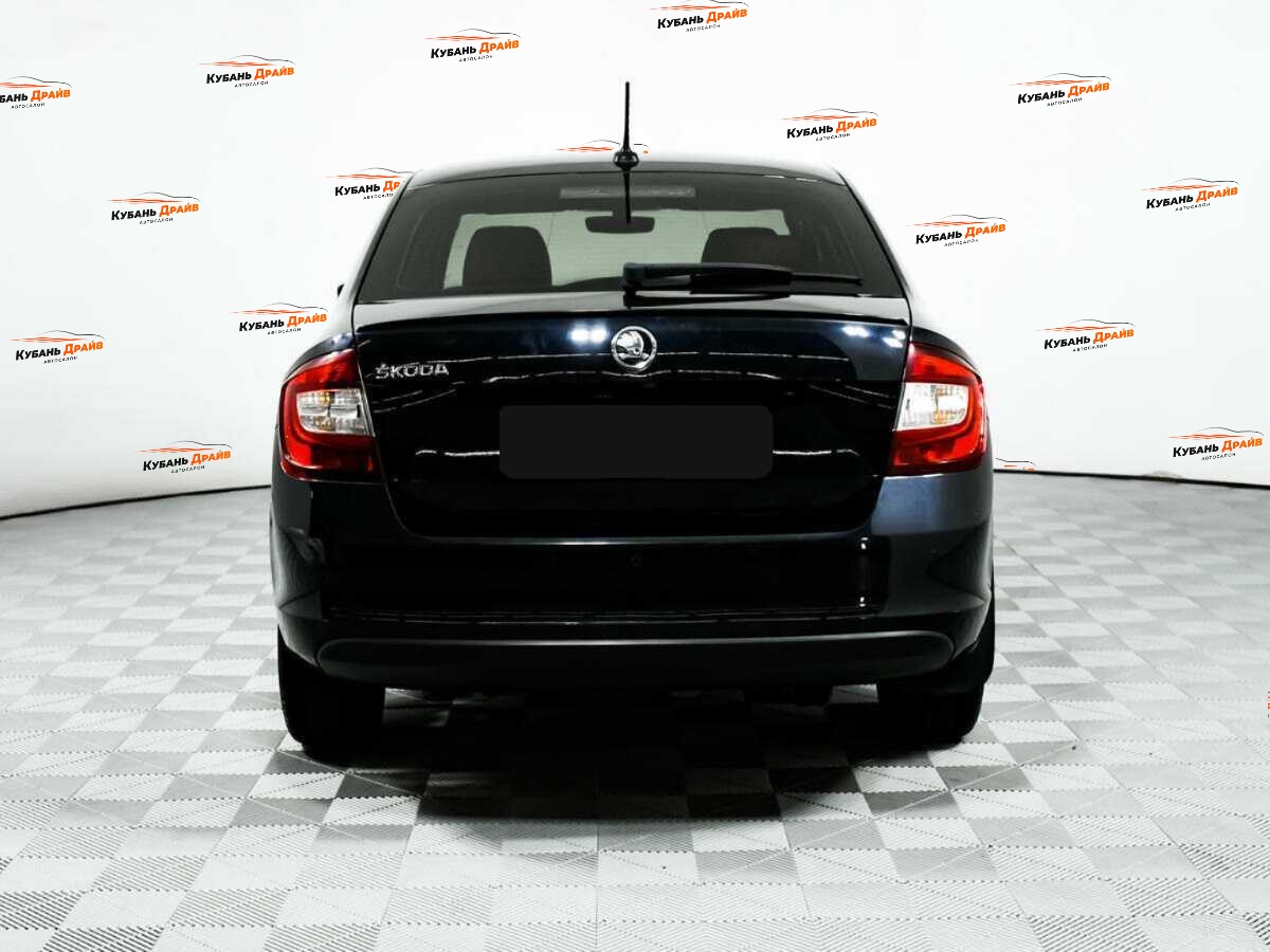 Skoda Rapid 2018 года с пробегом. Фото: #5