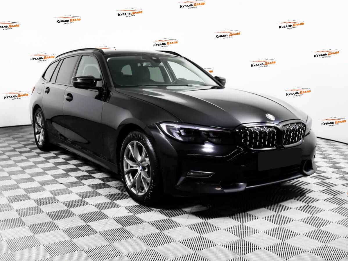 BMW 3 серии 2019 года с пробегом. Фото: #2
