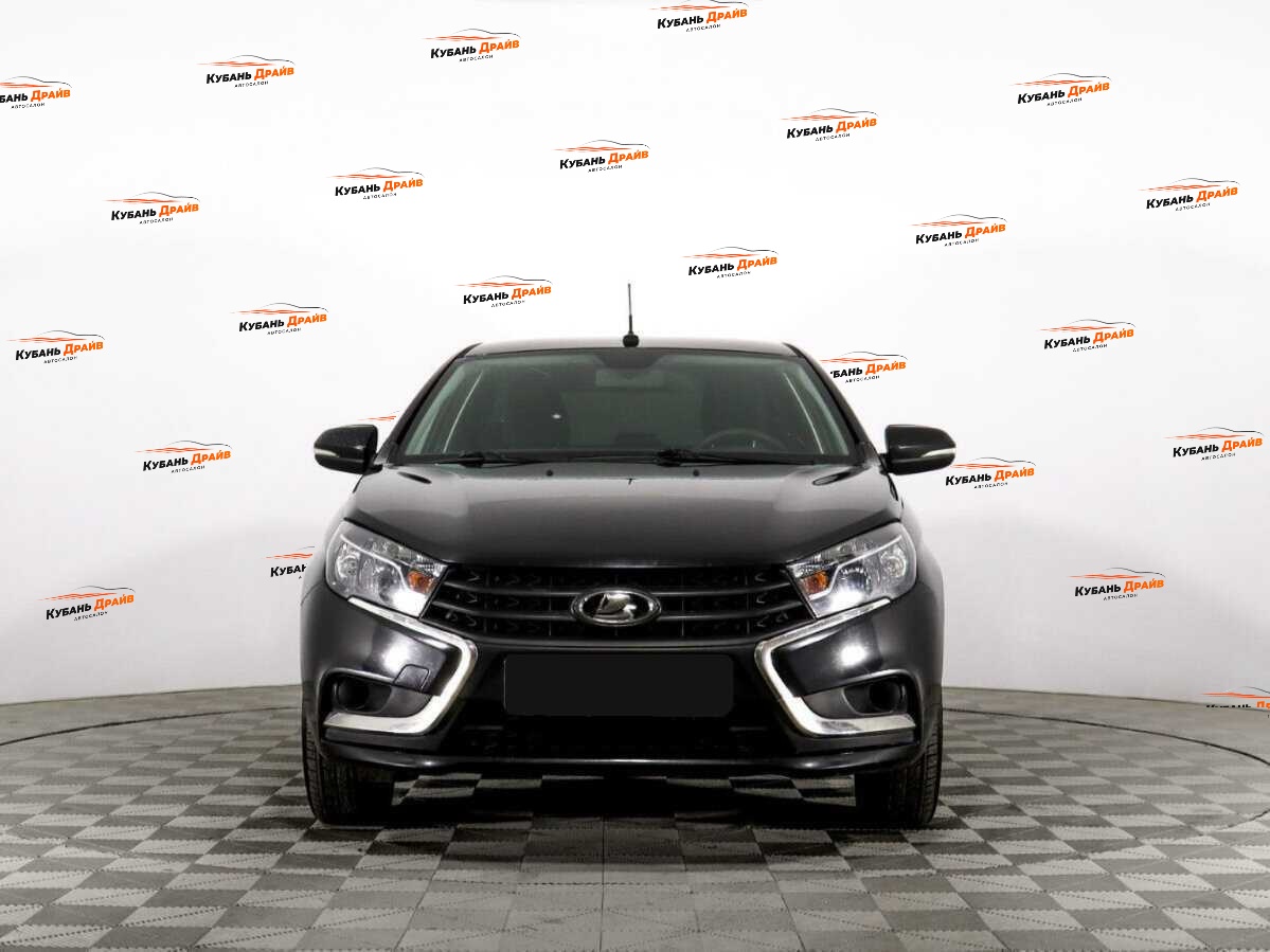 Lada (ВАЗ) Vesta 2017 года с пробегом. Фото: #1