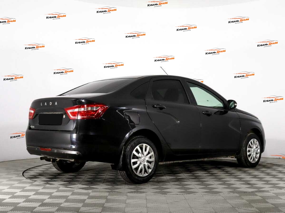 Lada (ВАЗ) Vesta 2017 года с пробегом. Фото: #3