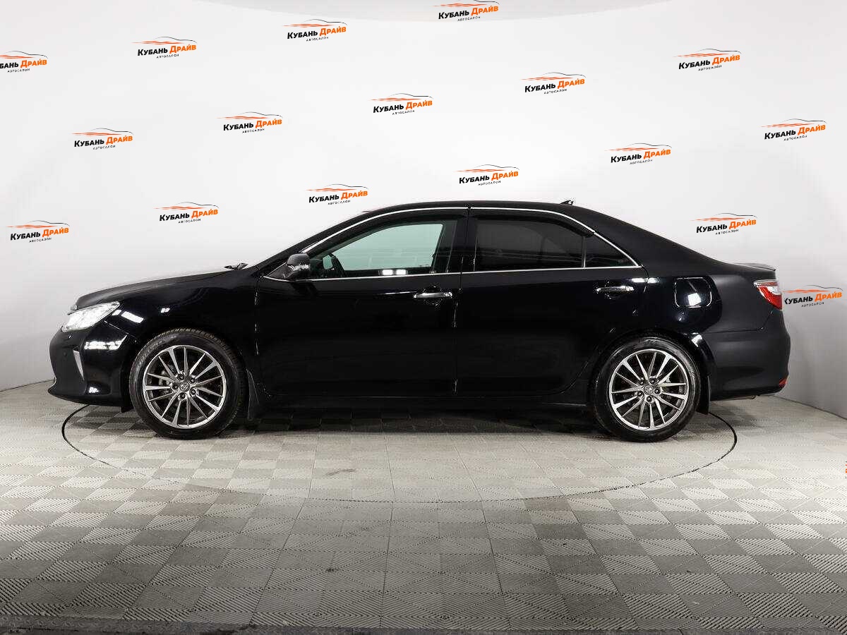 Toyota Camry 2016 года с пробегом. Фото: #3