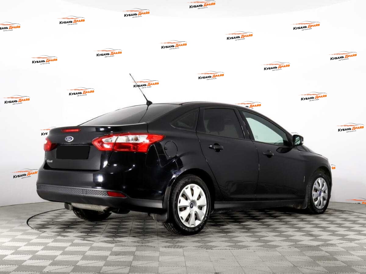 Ford Focus 2014 года с пробегом. Фото: #2