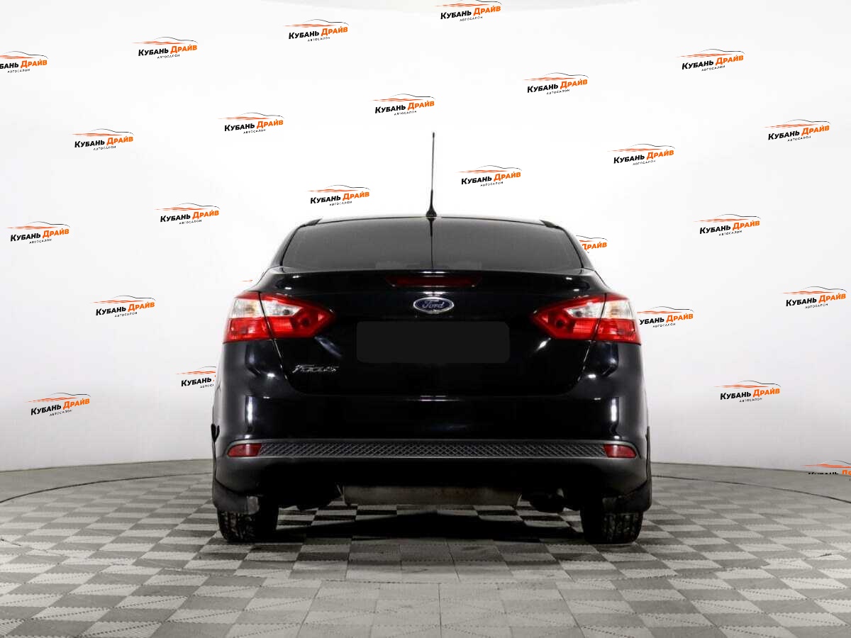 Ford Focus 2014 года с пробегом. Фото: #3
