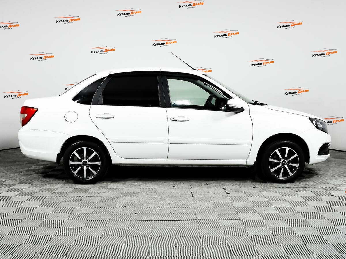 Lada (ВАЗ) Granta 2020 года с пробегом. Фото: #3