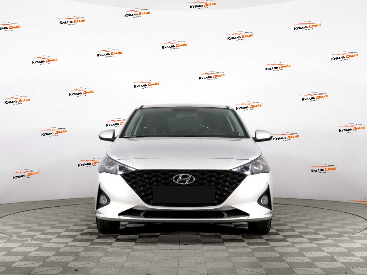 Hyundai Solaris 2021 года с пробегом. Фото: #1