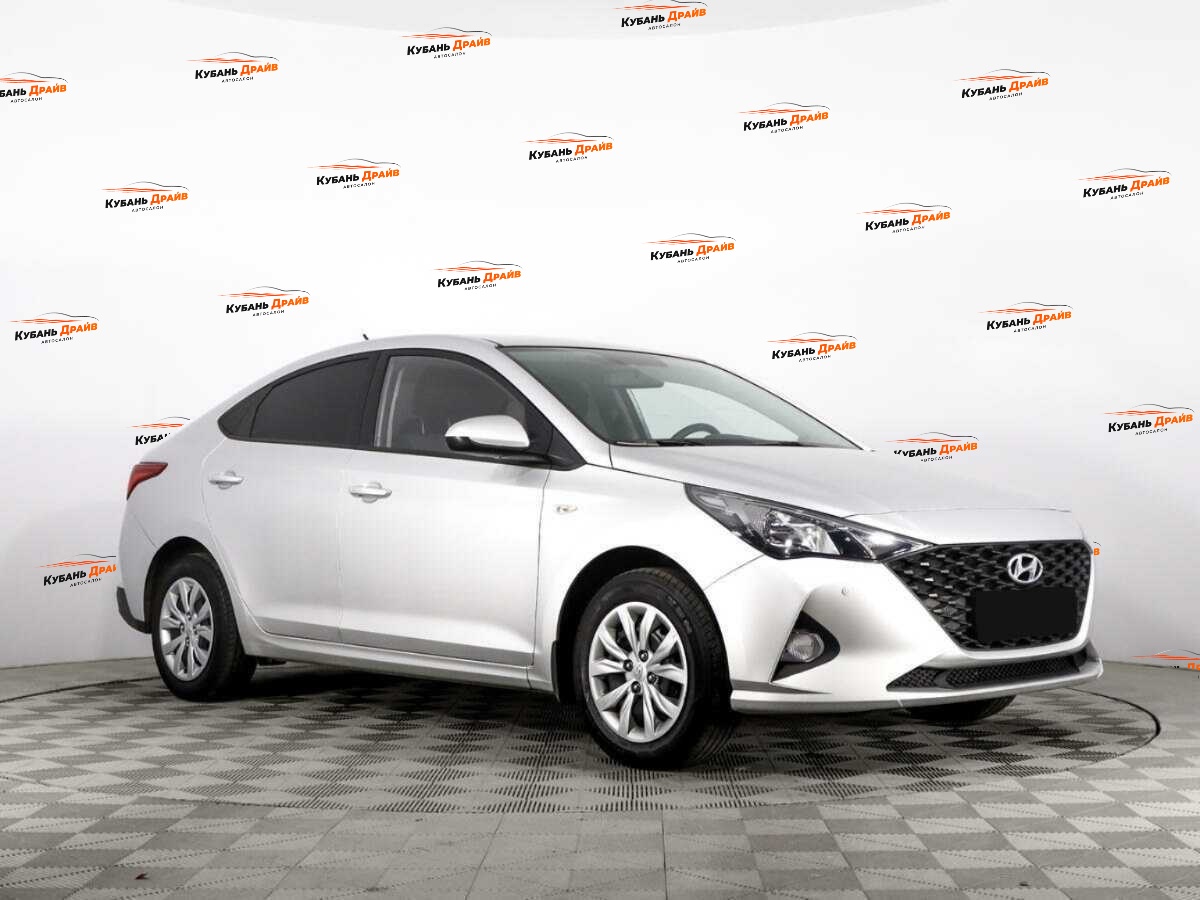 Hyundai Solaris 2021 года с пробегом. Фото: #2