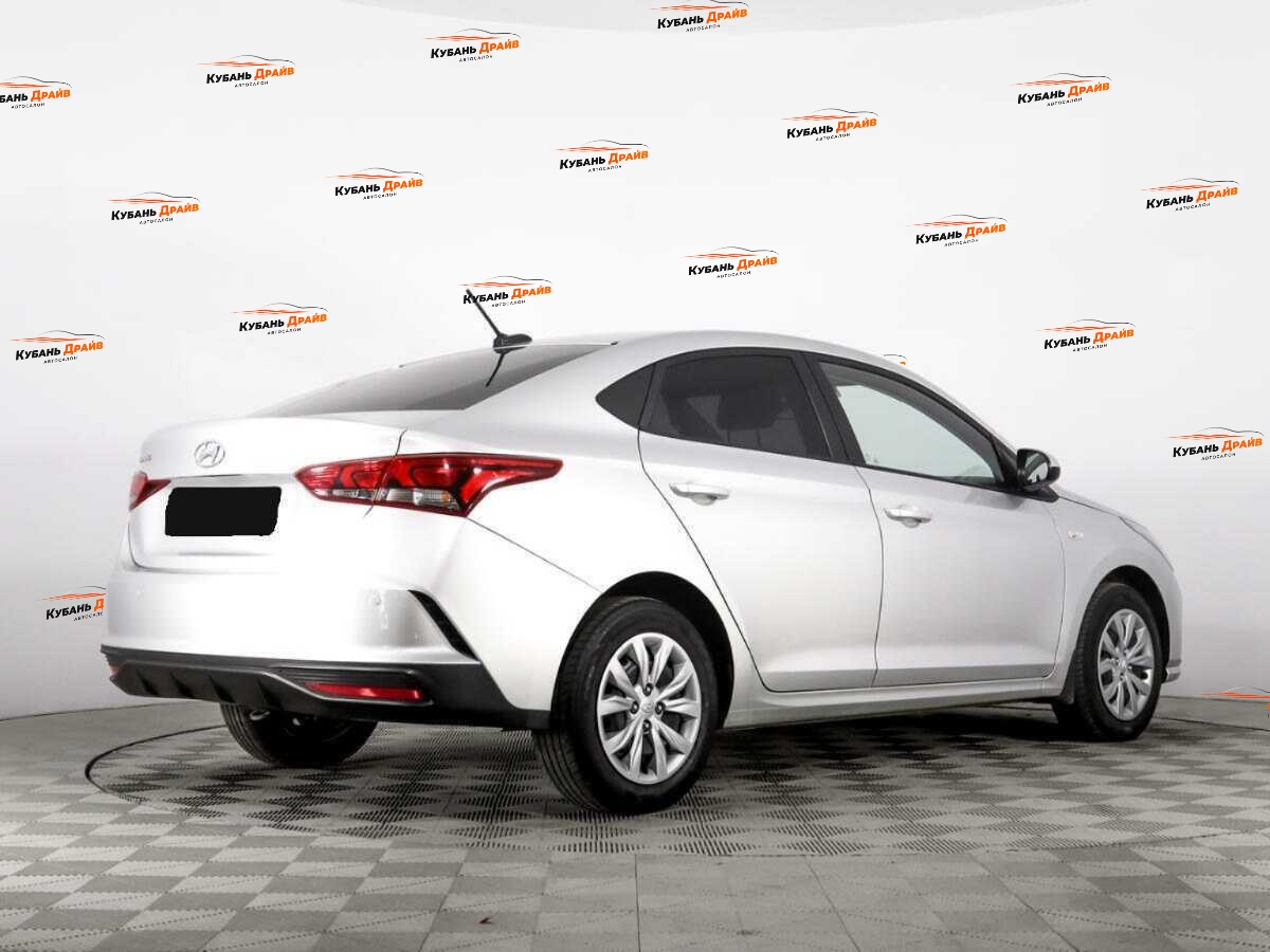 Hyundai Solaris 2021 года с пробегом. Фото: #3