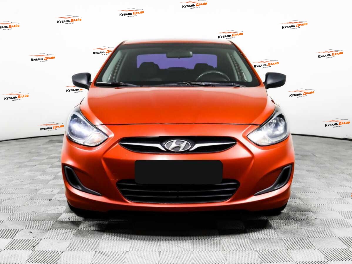 Hyundai Solaris 2012 года с пробегом. Фото: #1