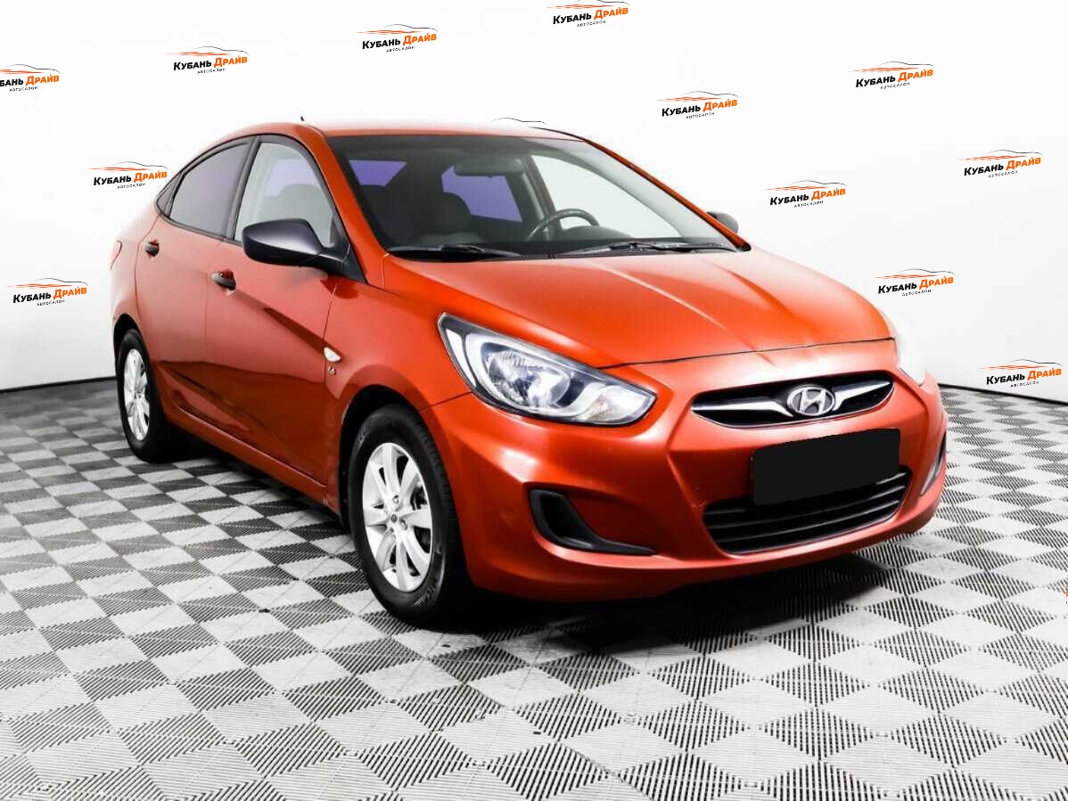 Hyundai Solaris 2012 года с пробегом. Фото: #2