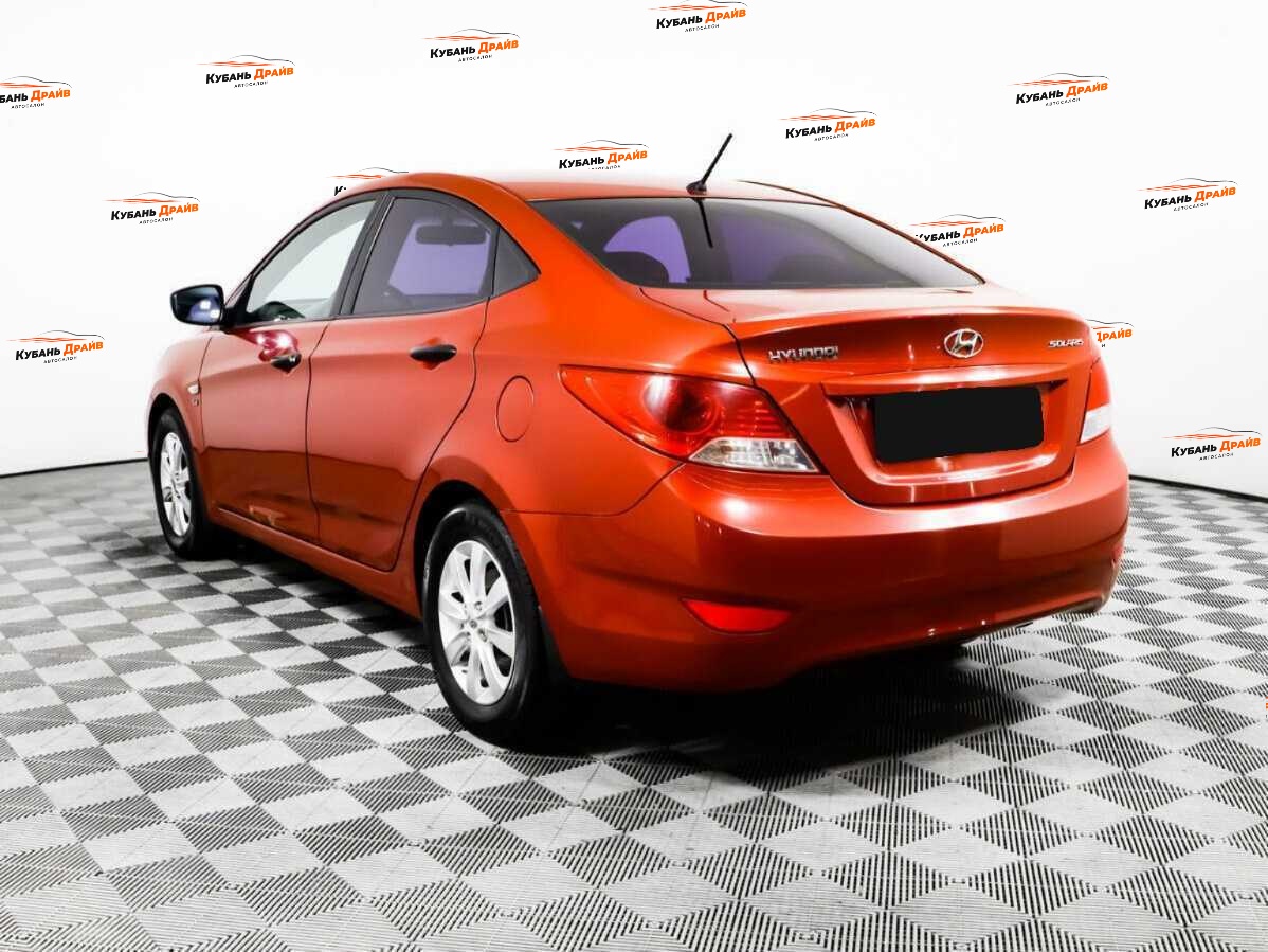 Hyundai Solaris 2012 года с пробегом. Фото: #6