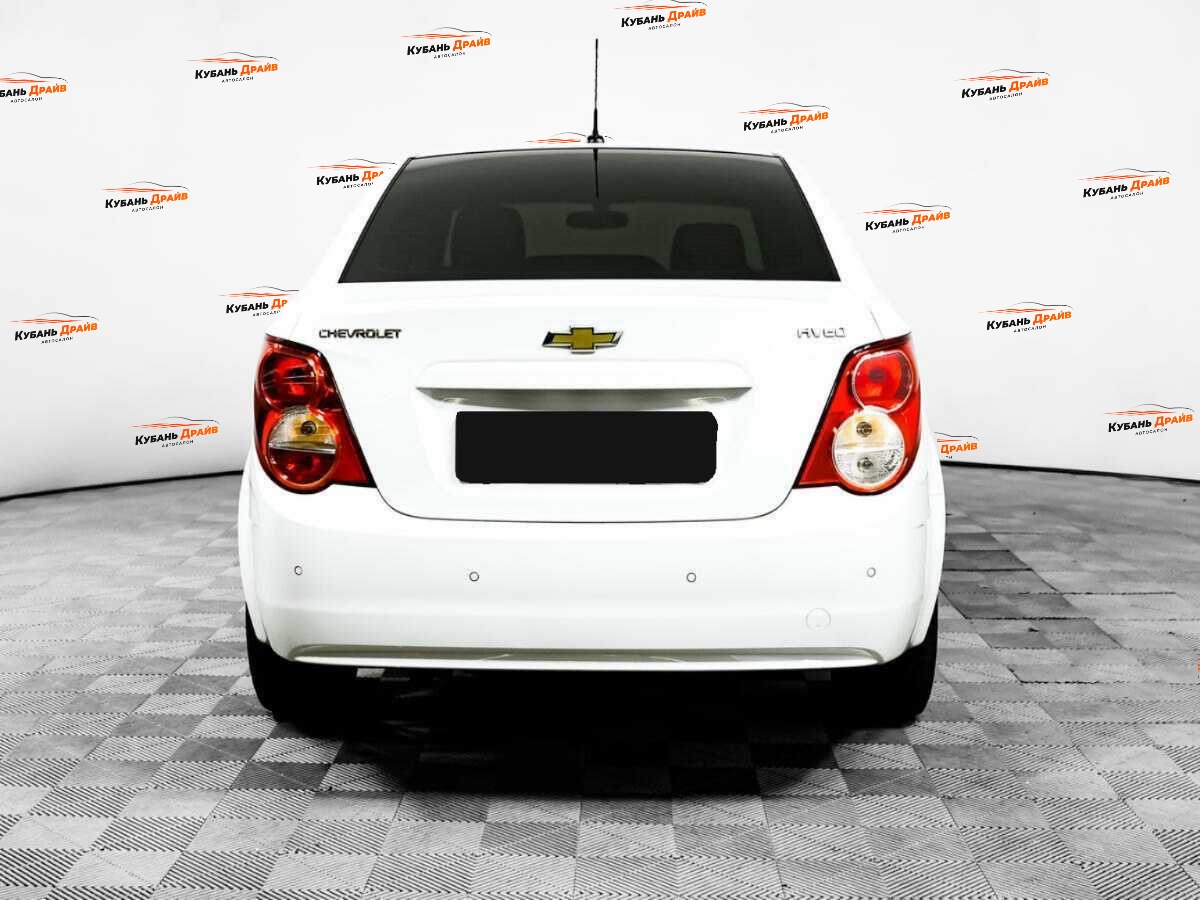 Chevrolet Aveo 2014 года с пробегом. Фото: #5