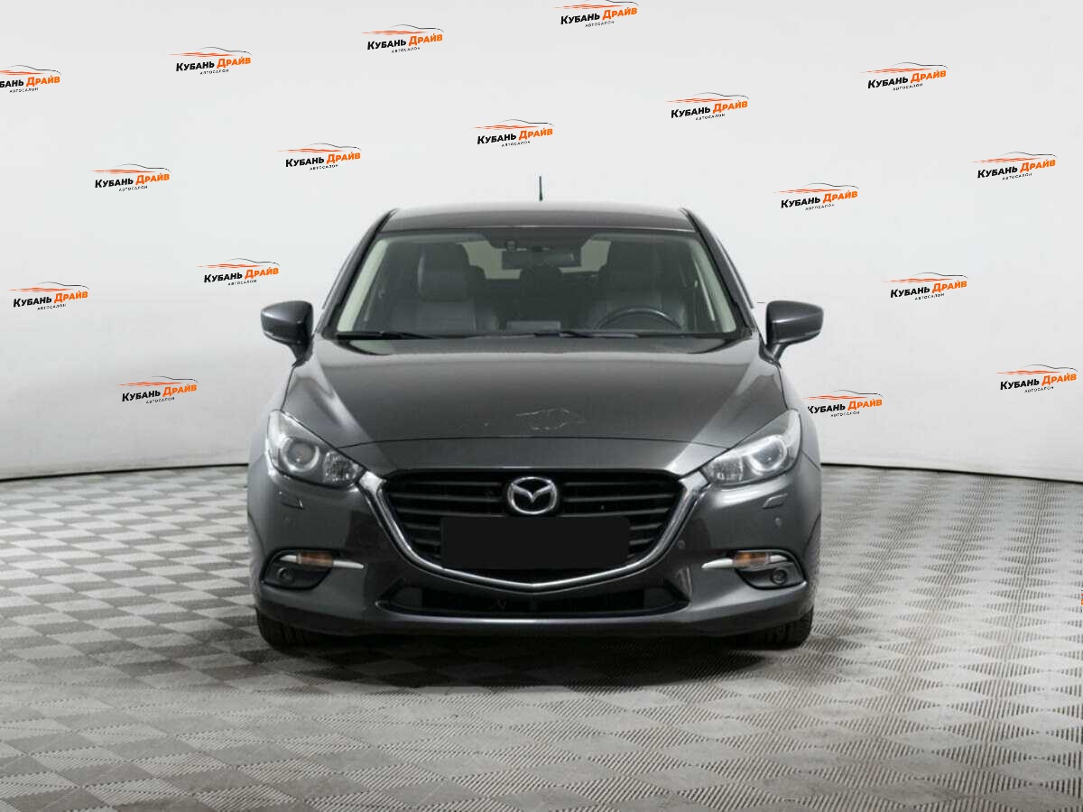 Mazda 3 2018 года с пробегом. Фото: #1