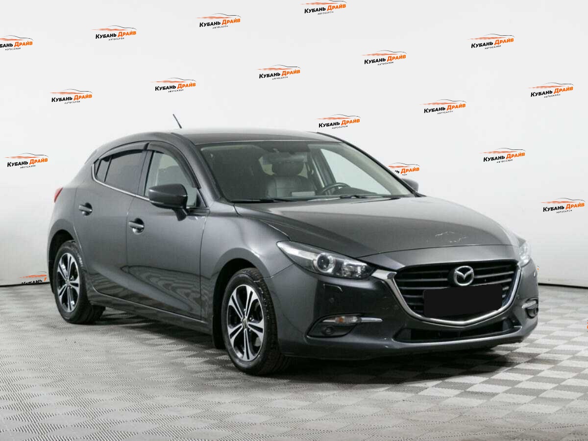 Mazda 3 2018 года с пробегом. Фото: #2