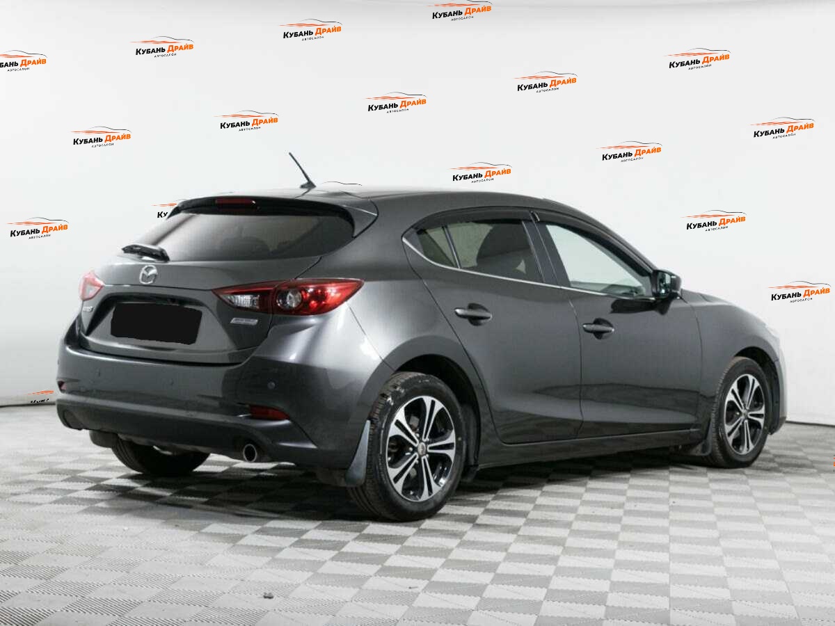 Mazda 3 2018 года с пробегом. Фото: #3